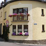Zum Achten Himmel Penzion 3*