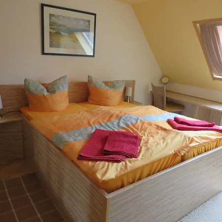 Zum Achten Himmel Affittacamere 3*