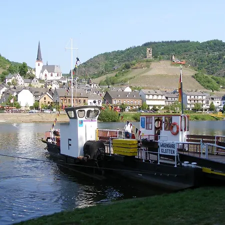 Zum Achten Himmel Pensjonat Klotten