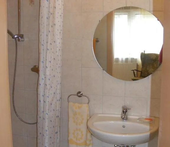 Zum Achten Himmel Affittacamere 3*