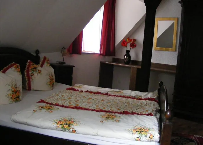 Zum Achten Himmel Pensionat 3*