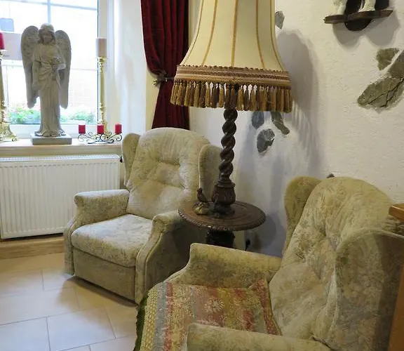 Zum Achten Himmel Affittacamere Klotten